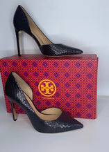 Load image into Gallery viewer, Tory Burch Classic D’orsay