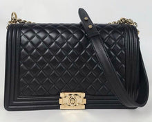 Load image into Gallery viewer, Chanel New Medium Boy Bag