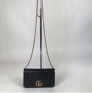 Gucci Wallet on a Chain