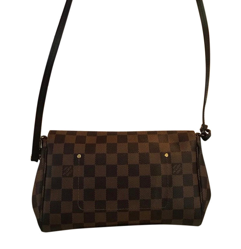 My favorite bag by far @Louis Vuitton #louisvuitton #louisvuittonloopb